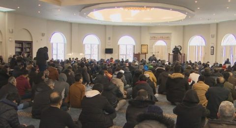 Hundreds-visit-Halifax-mosque-to-build-bridges