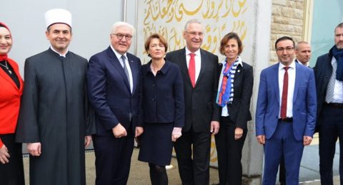 In-his-visit-to-mosque-German-president-calls-for-more-understanding