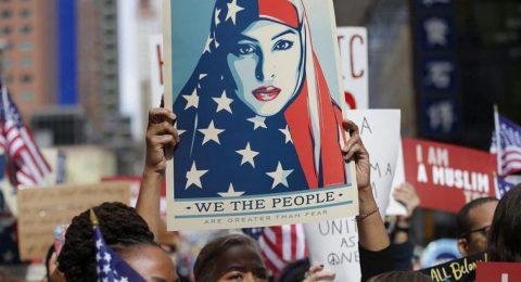 New Yorkers rally to say 'Today I am a Muslim, too'