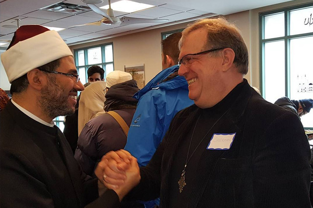 Toronto Mosque opens doors to promote understanding