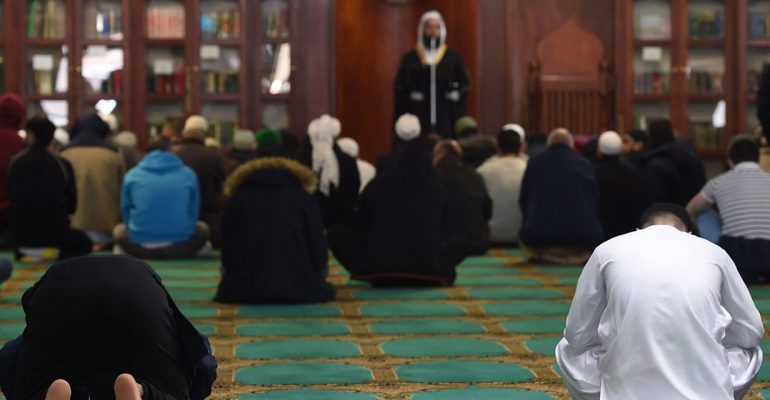 UK mosques should appoint British-born imams