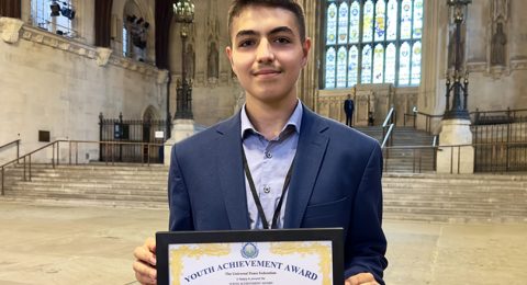 20231108- Young Muslim Elected as Watford First Green Mayor-01