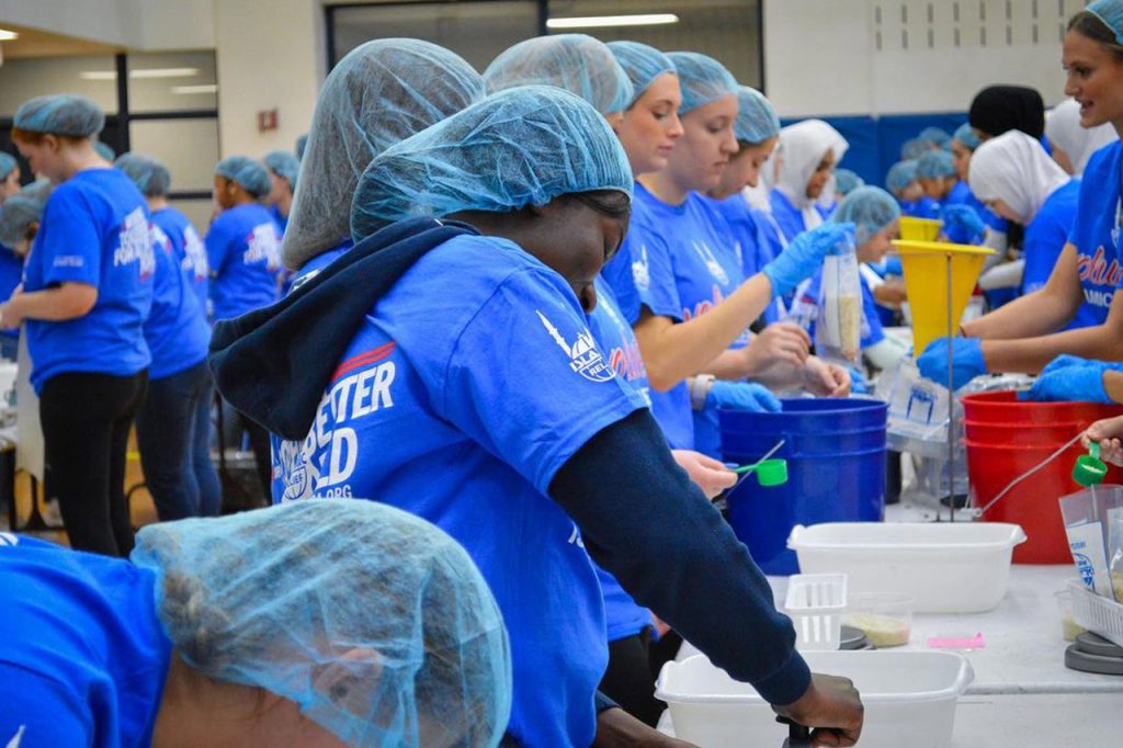 West Virginia Muslim students pack 30K meals to help less fortunate