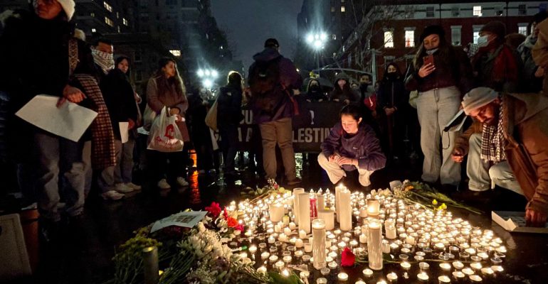 New Yorkers gather to pay tribute to Gaza's slain poets and writers
