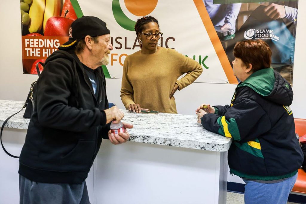 Islamic Food Bank opens second food pantry in East Toledo