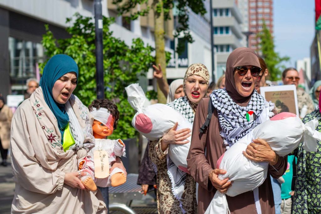 Dutch women stage Mother's Day march in support of Gaza mothers