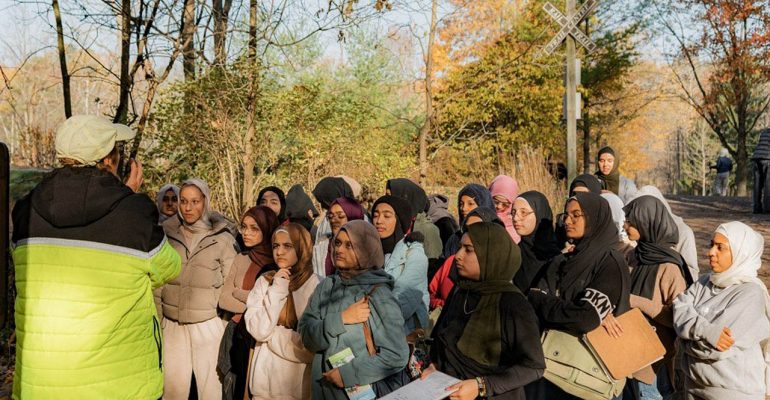 This group is breaking down barriers to nature for Muslim students- one classroom at a time