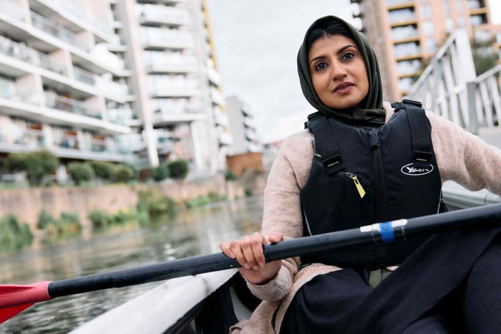 Muslim women in east London break stereotypes in water sports