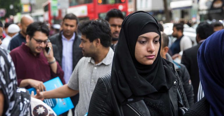 1 in 3 Muslims in UK consider leaving due to far-right riots