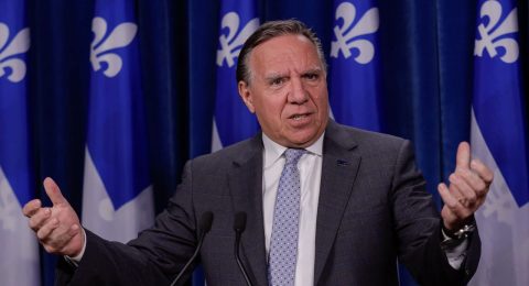 Prayer in the streets: Legault accused of lashing out at Muslims