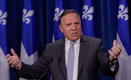 Prayer in the streets: Legault accused of lashing out at Muslims