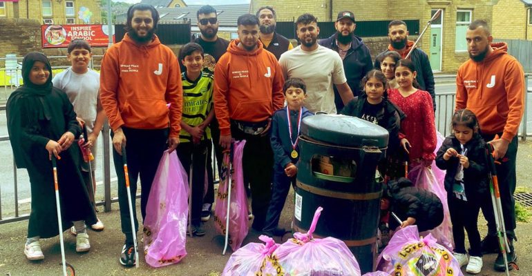 Bradford Mosque launches monthly clean-up drive for community