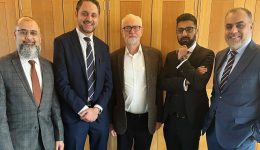 Muslim MPs call on UK to declare war on Israel